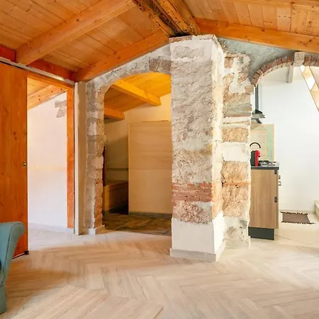 The Ruins - Loft With Panoramic Terrace Апартаменти *
